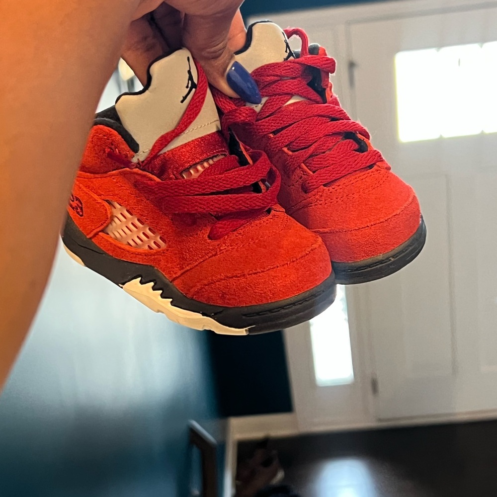 Jordan Kids Red and Black Sneakers